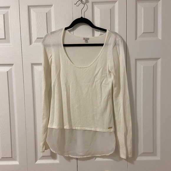 Guess Pullover Sweater with Chiffon Trim  size Medium - Picture 2 of 10